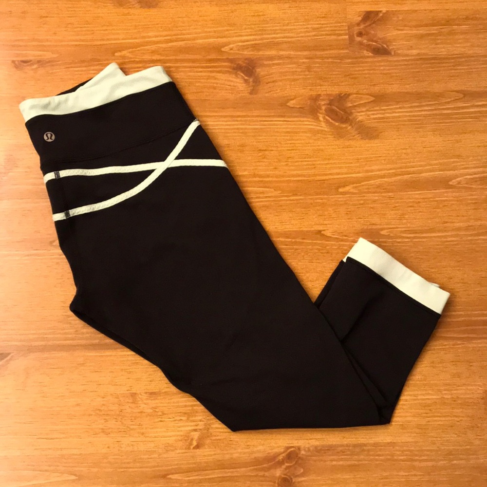 Lululemon cropped leggings women’s size 8